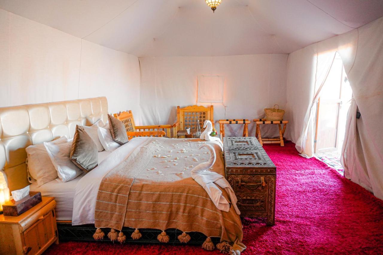 Desert Luxury Camp Morocco เมอร์ซูกา ภายนอก รูปภาพ
